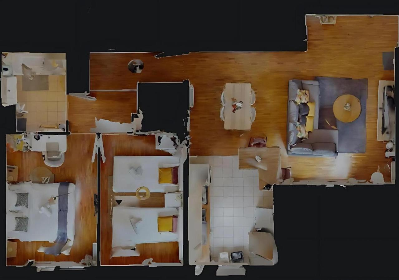 Appartamento Live Like A Local Stylish 2Br With Balcony & Parking Saint-Denis  Esterno foto